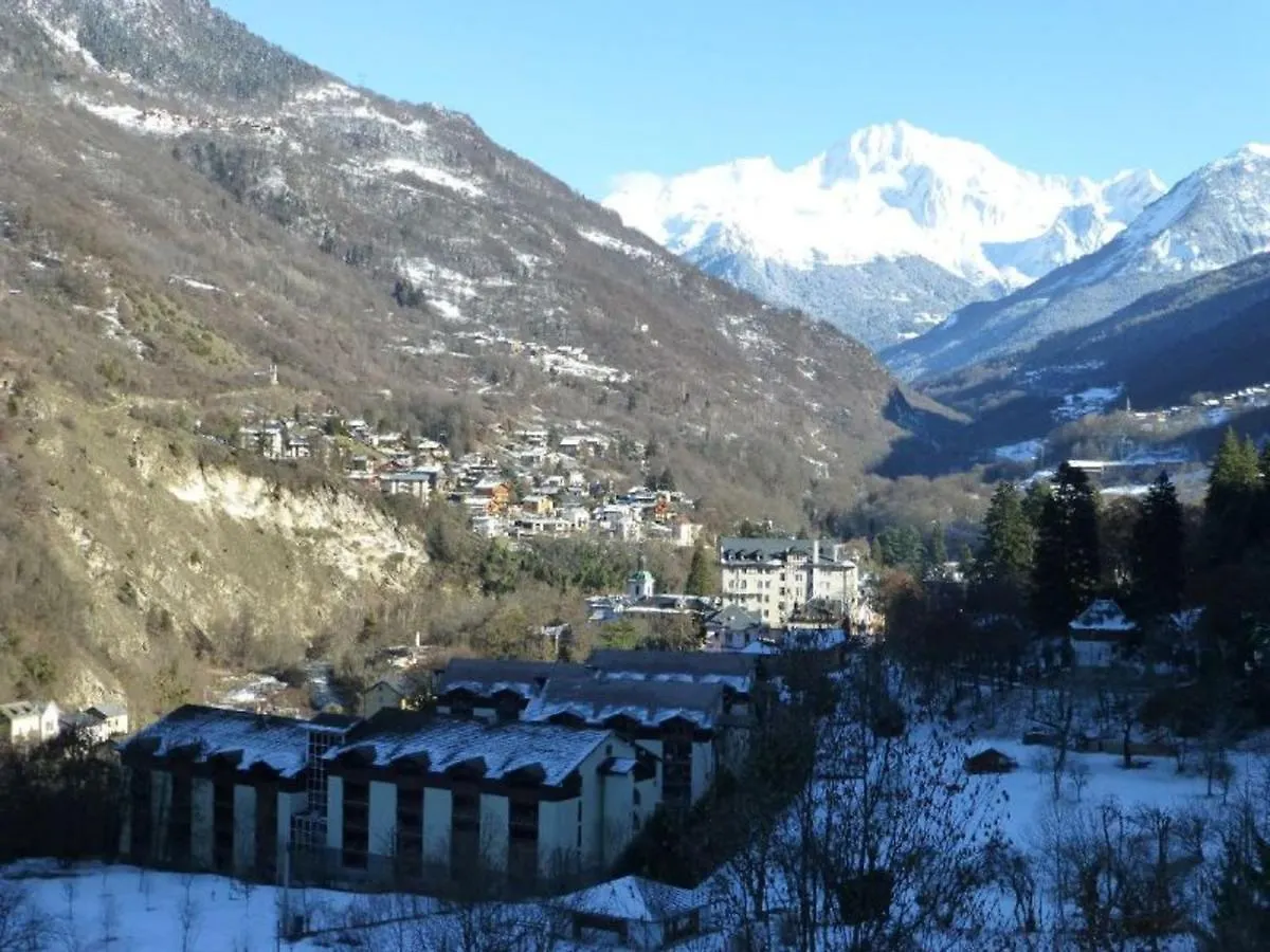 Studio Chaleureux A Brides Les Bains - 4 Pers, 28 M², Balcon, Parking, Proche Thermes - Fr-1-512-252 0*, Brides-les-Bains France